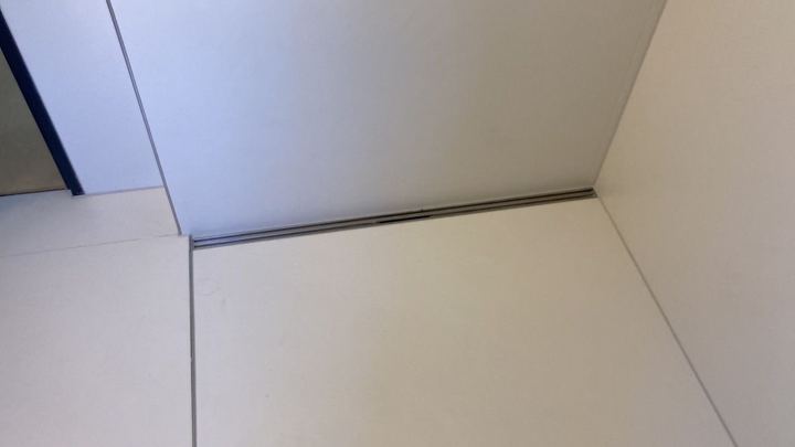 Detail Duschrinne – Präzise Ausführung